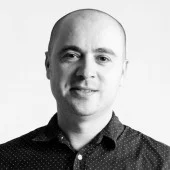 Dorin Ștefan explorează miturile din jurul lui Brâncuși