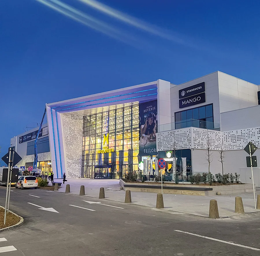 Luminatorul din ETFE al Moldova Mall Iași, o soluție tehnică de referință