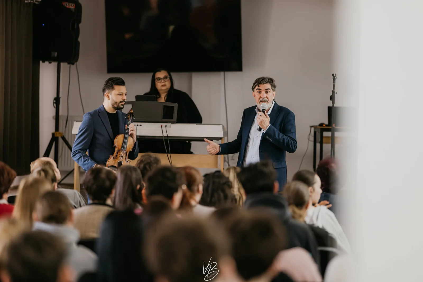 „Un Stradivarius în școli" – turneu național încheiat cu resurse educaționale noi