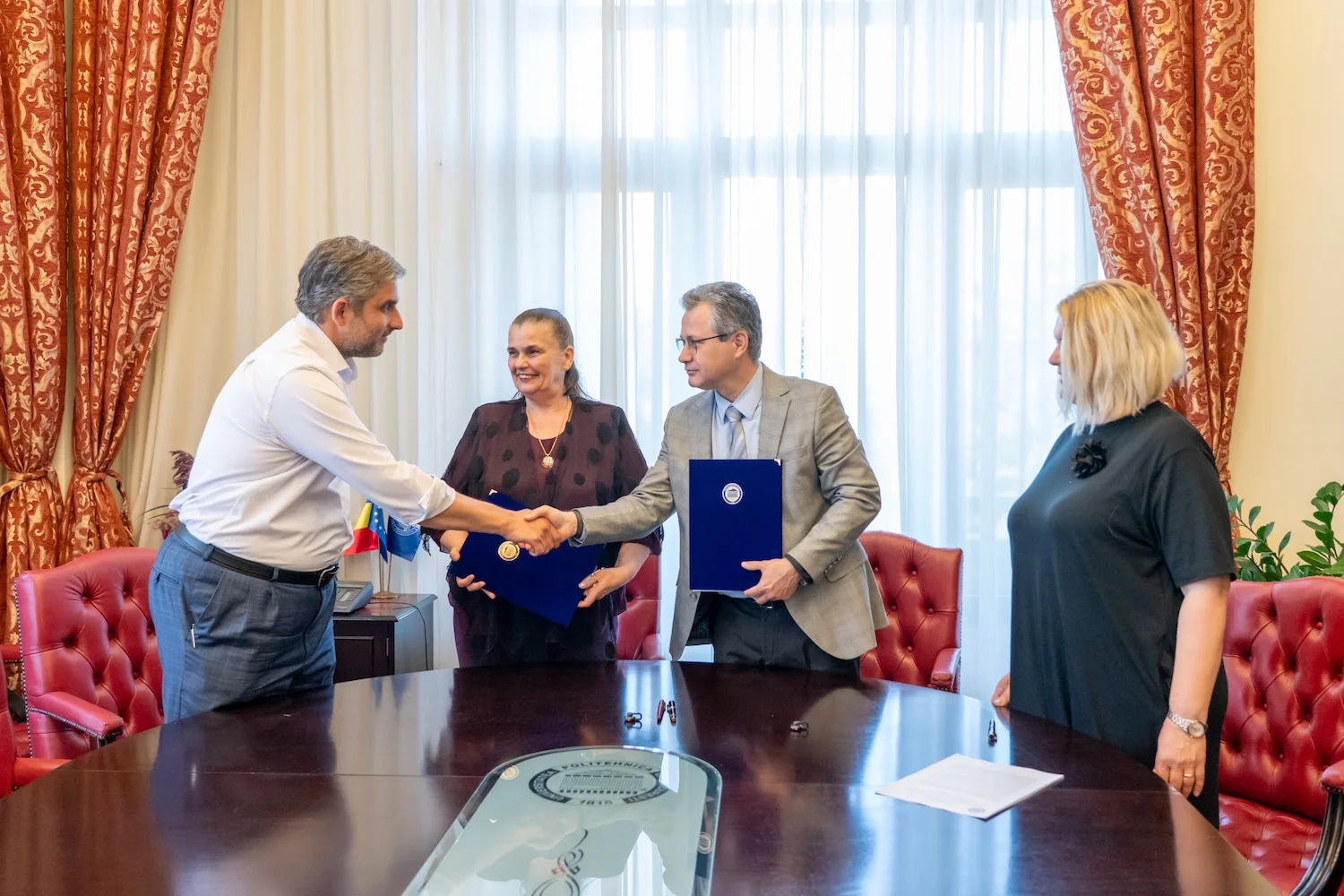 Primul liceu din România cu profil de musical și tehnică de spectacol