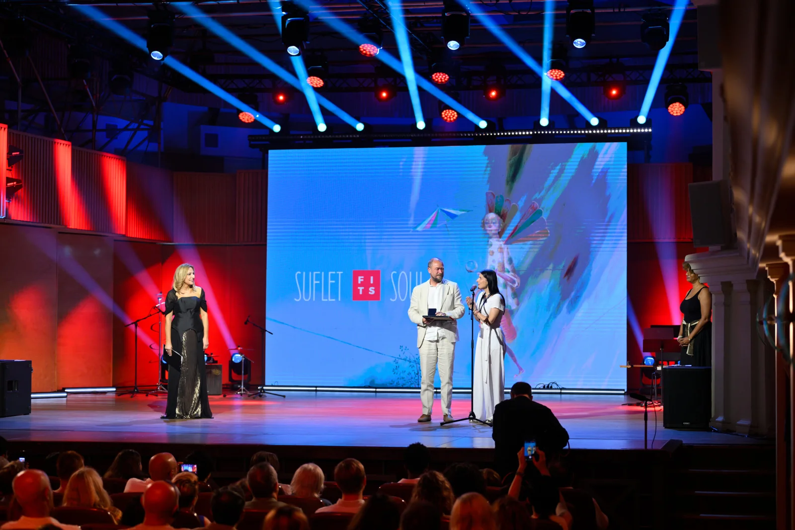 Teatrul Grivița 53, premiat la Festivalul Internațional de Teatru de la Sibiu