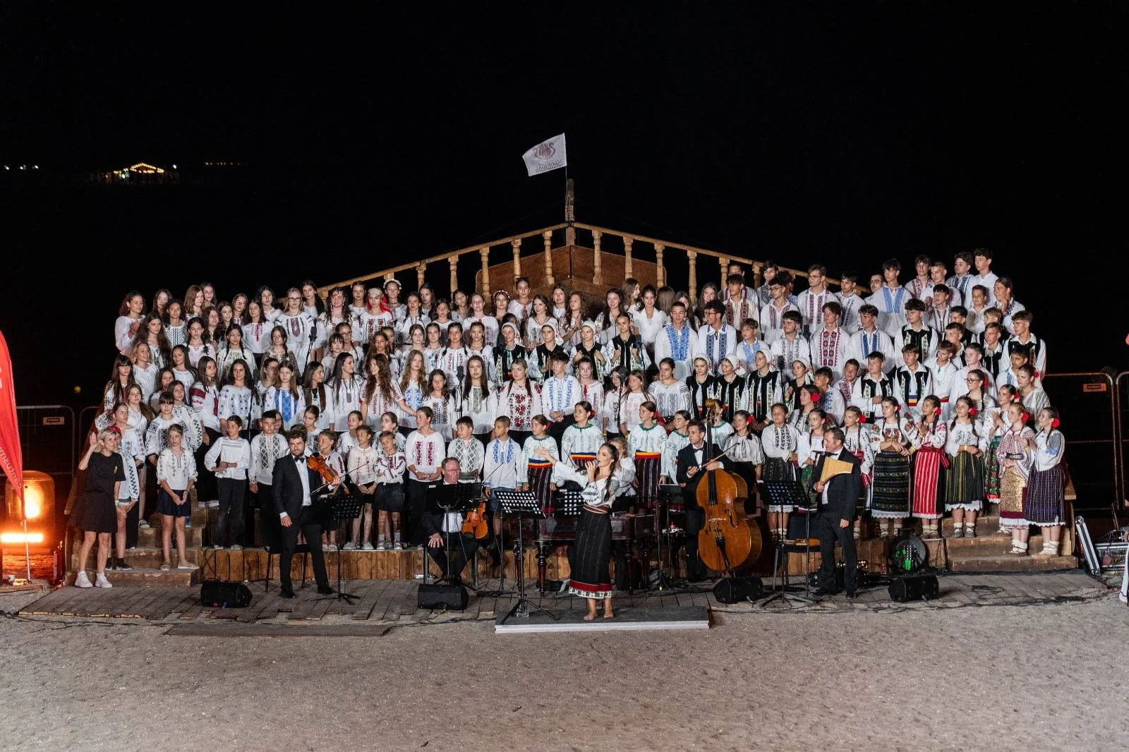 Corul Madrigal și Cantus Mundi, șapte spectacole la Constanța în august 2026