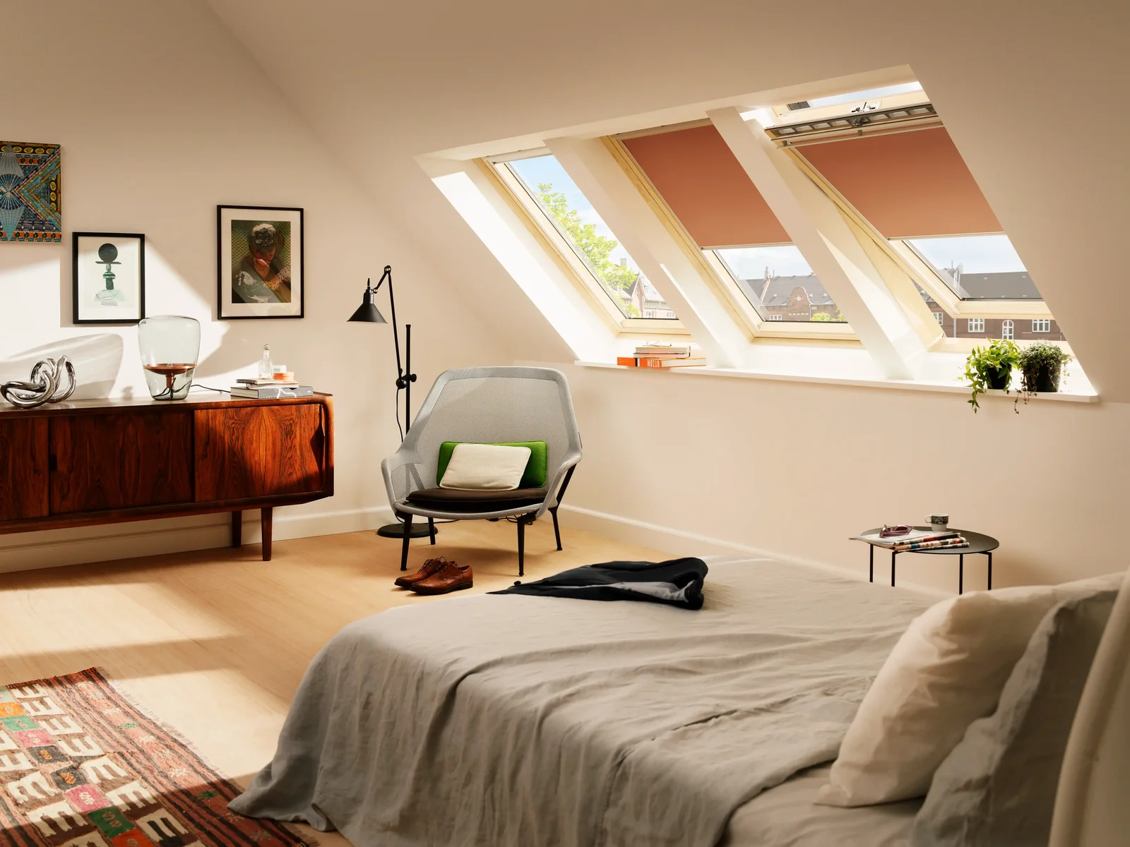 VELUX lansează gama 2026 de ferestre de mansardă cu accent pe eficiență energetică
