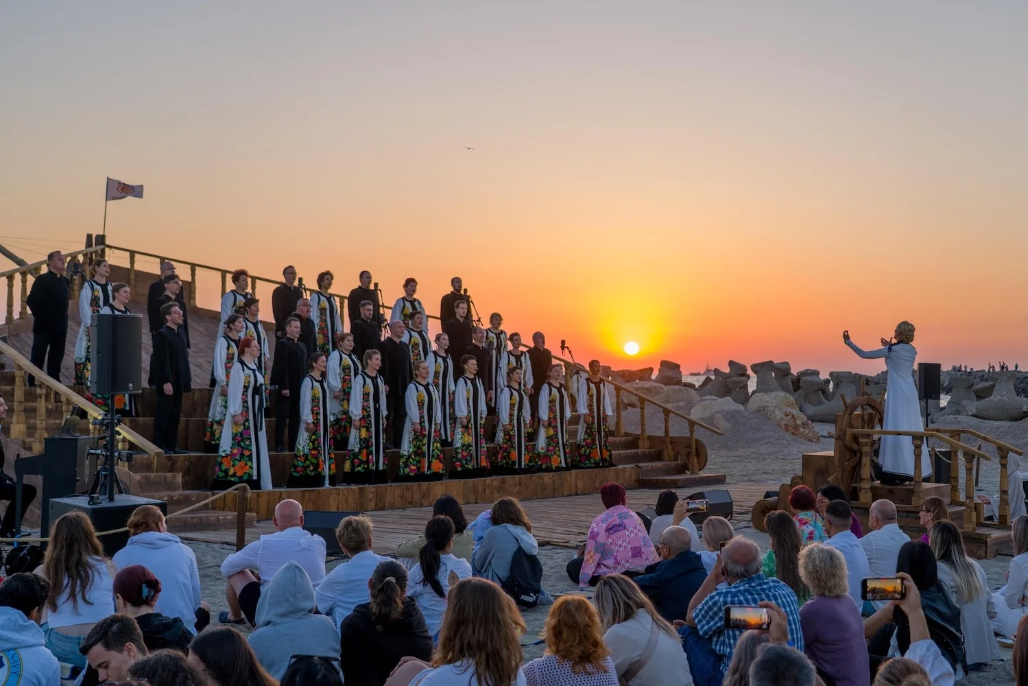 Madrigal și Cantus Mundi, șapte spectacole la Constanța în august 2026