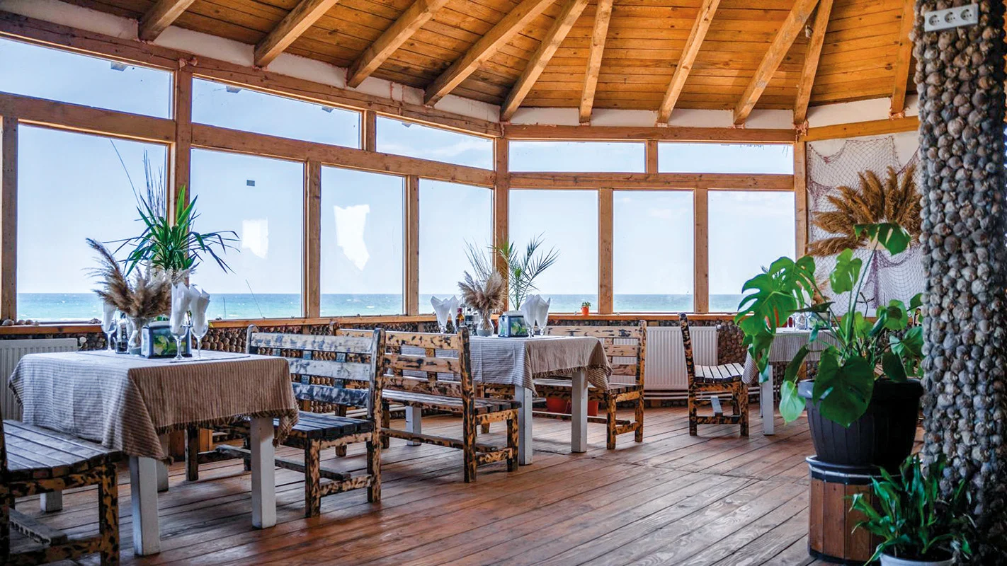 Cherhana La Plage din Corbu, 25 de ani de bucătărie dobrogeană