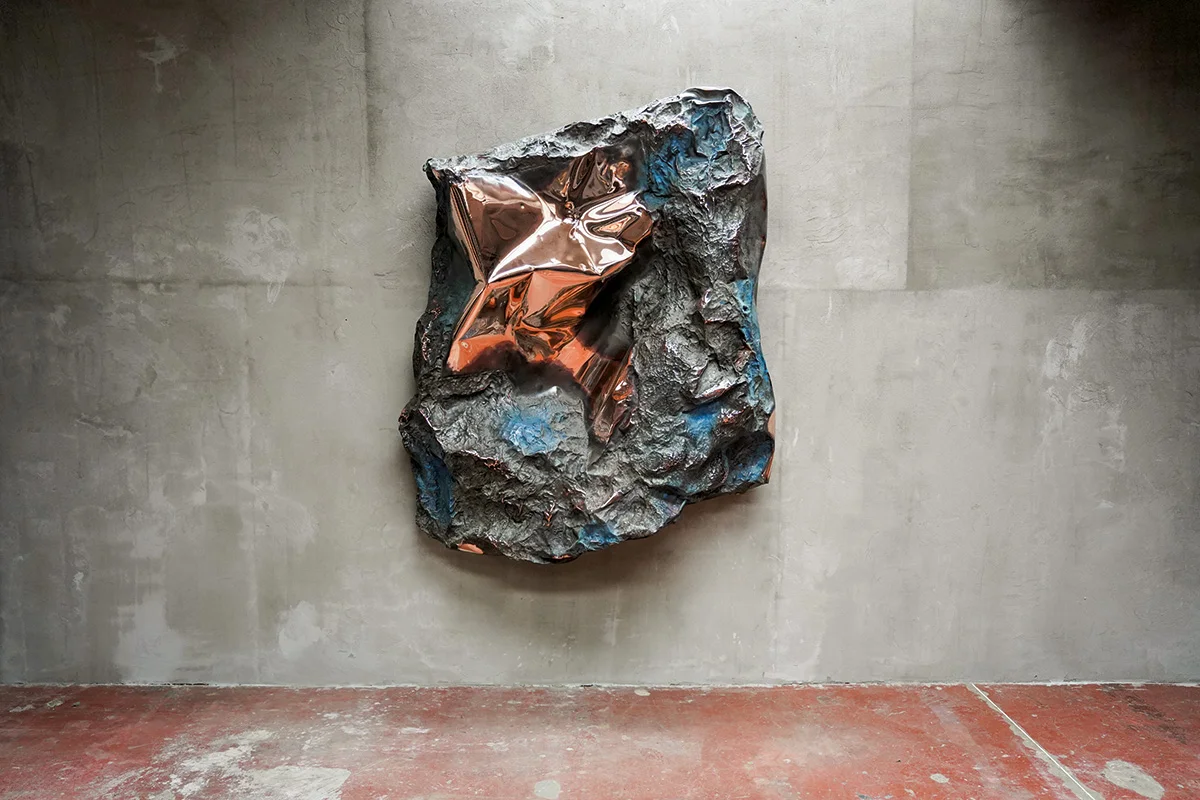 Marius Rițiu: sculptură la intersecția dintre materie, timp și cosmos