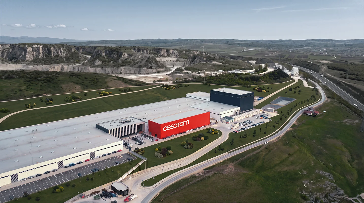Cesarom se repozitionează la Cersaie 2026 cu o nouă identitate de brand