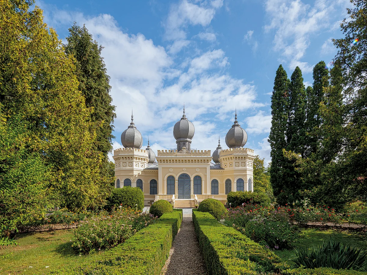 Castelul Bethlen din Arcalia, restaurat și nominalizat la Bienala de Arhitectură 2025